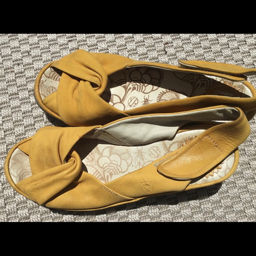 Fly London Yellow Yakin Slingback Sandals 39 8.5